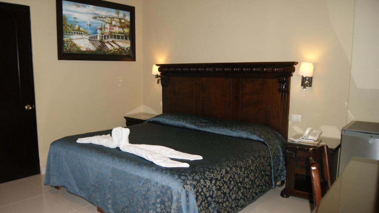 San Francisco Hotel 2*