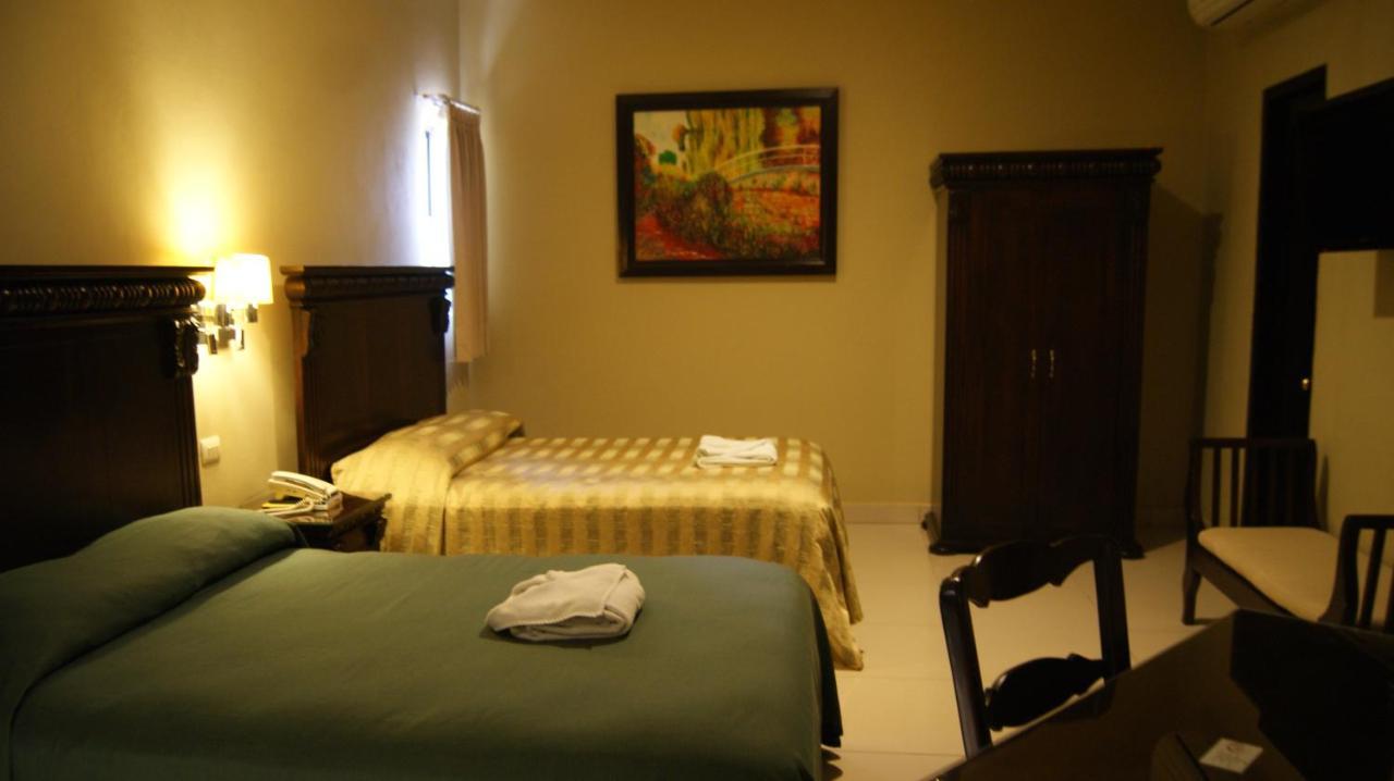 San Francisco Hotel 2*